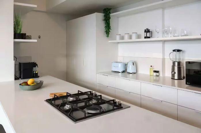 2 Bedroom Property for Sale in Sea Point Western Cape
